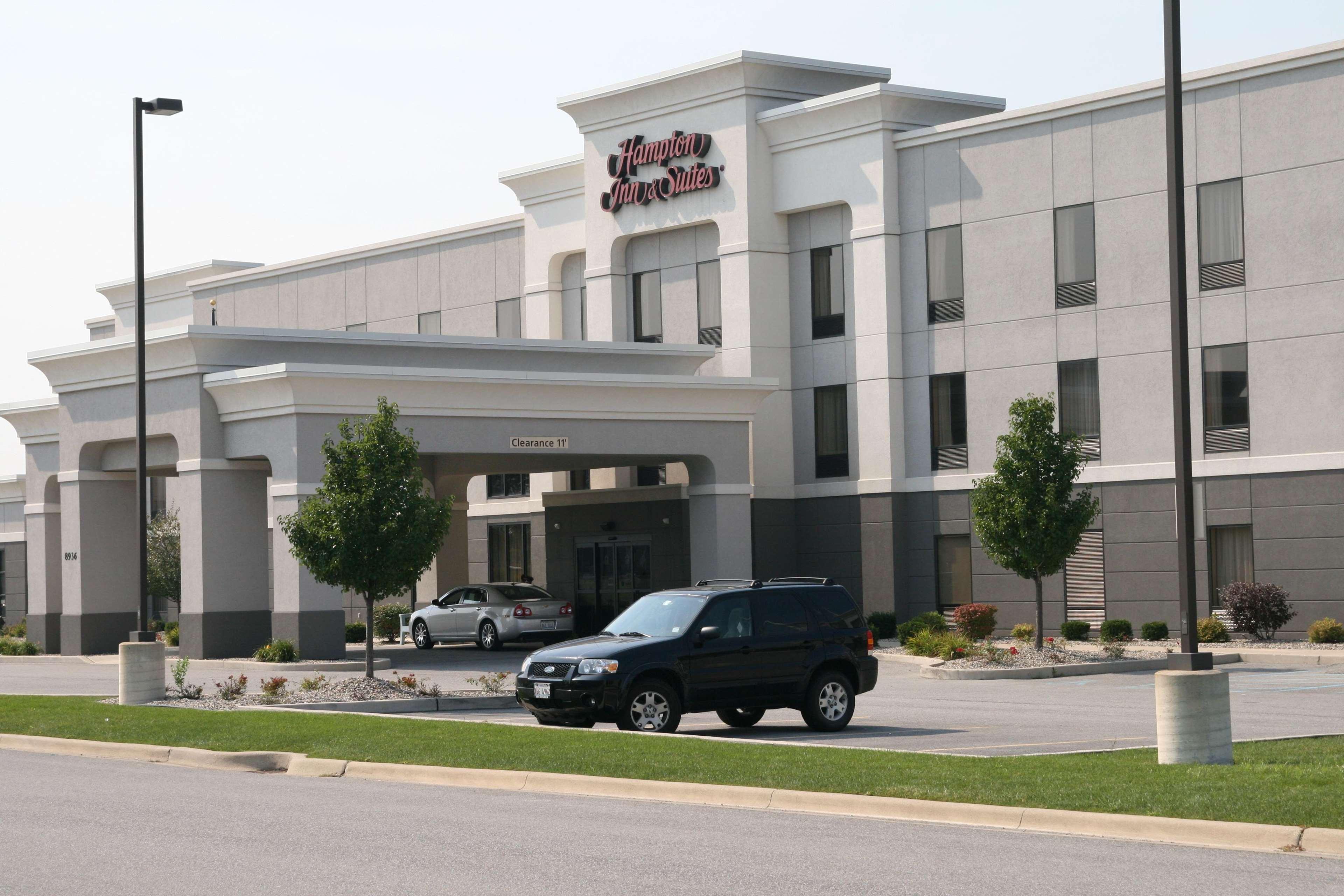 Hampton Inn & Suites Munster Exterior photo