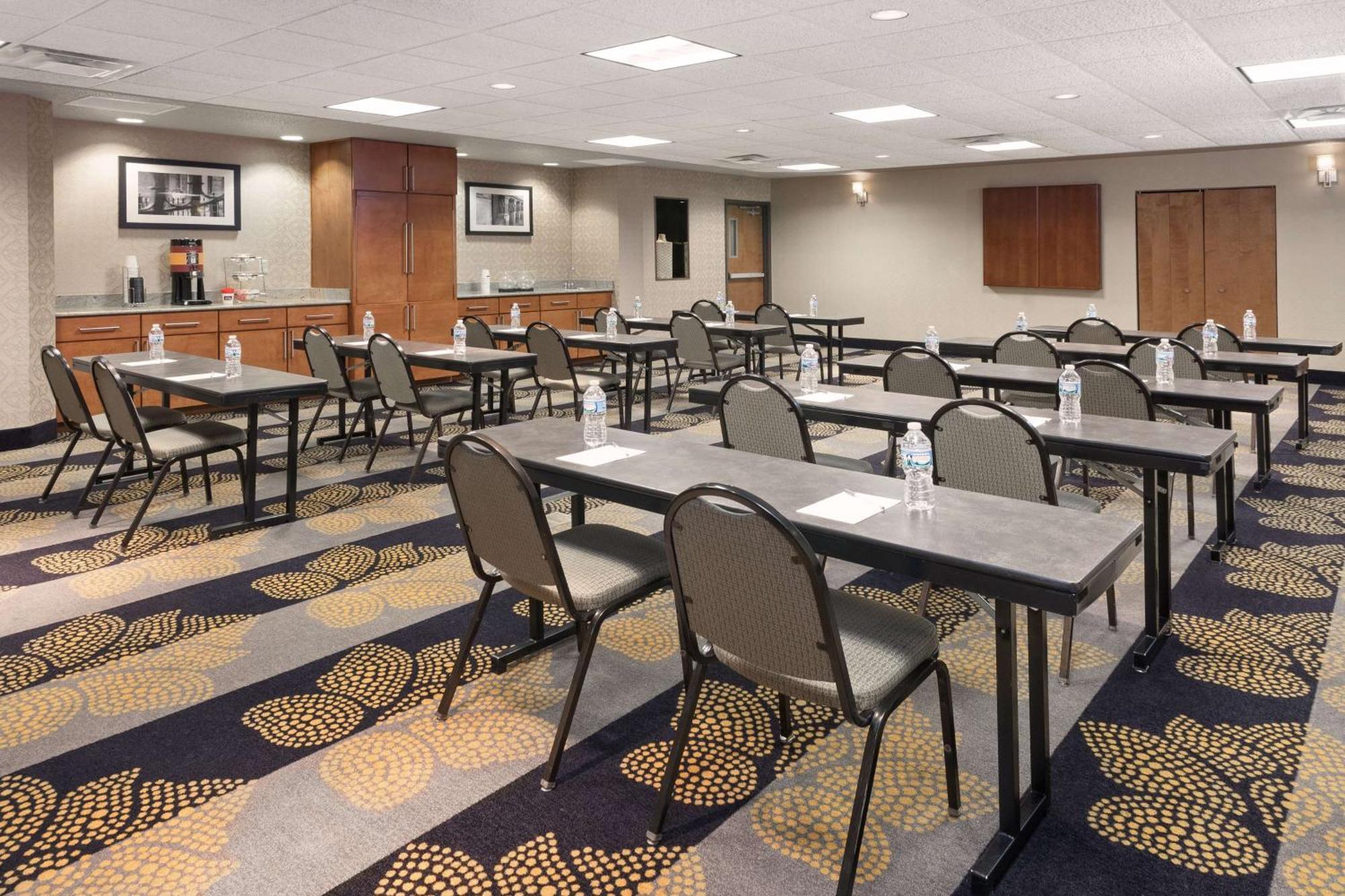 Hampton Inn & Suites Munster Exterior photo