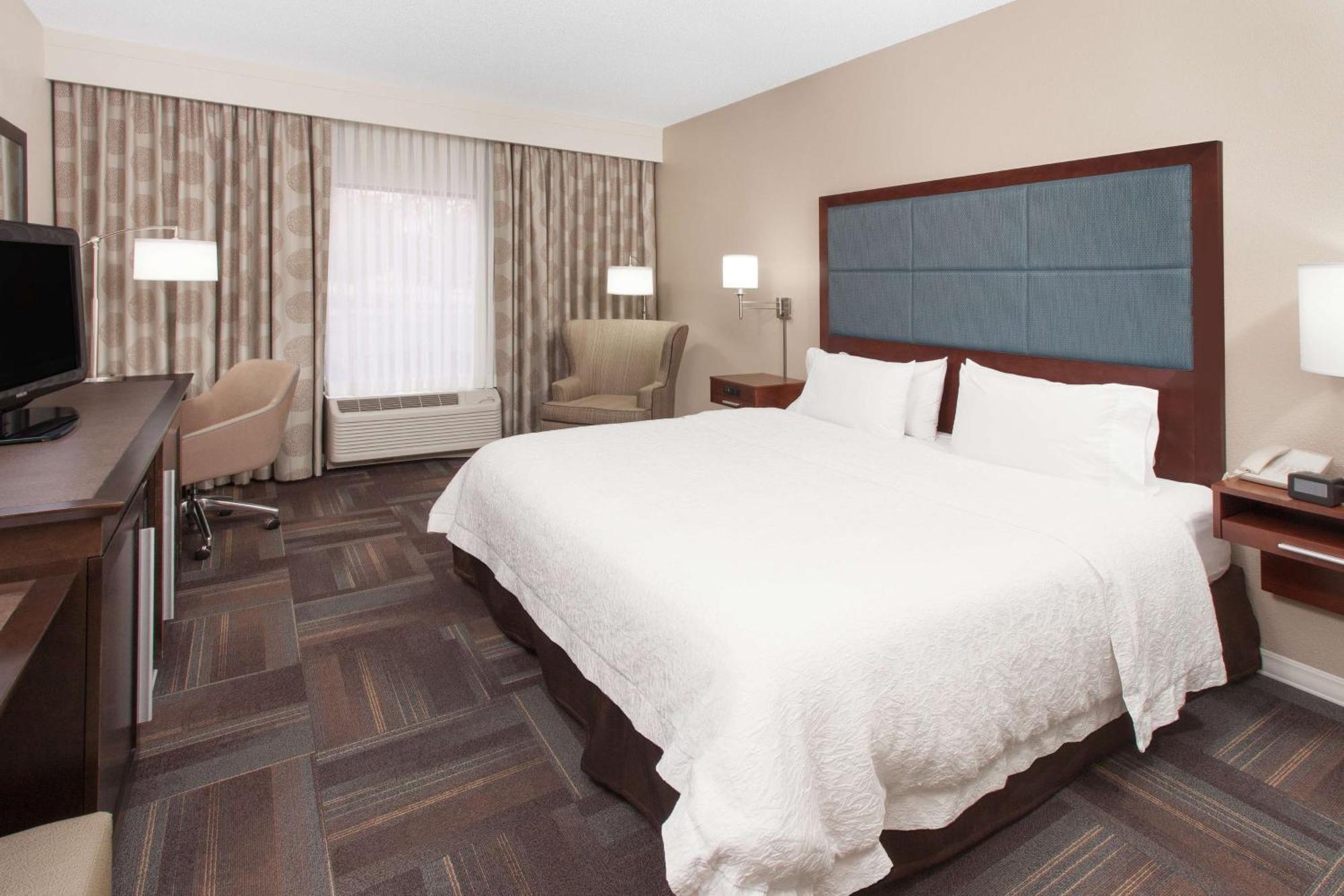 Hampton Inn & Suites Munster Exterior photo