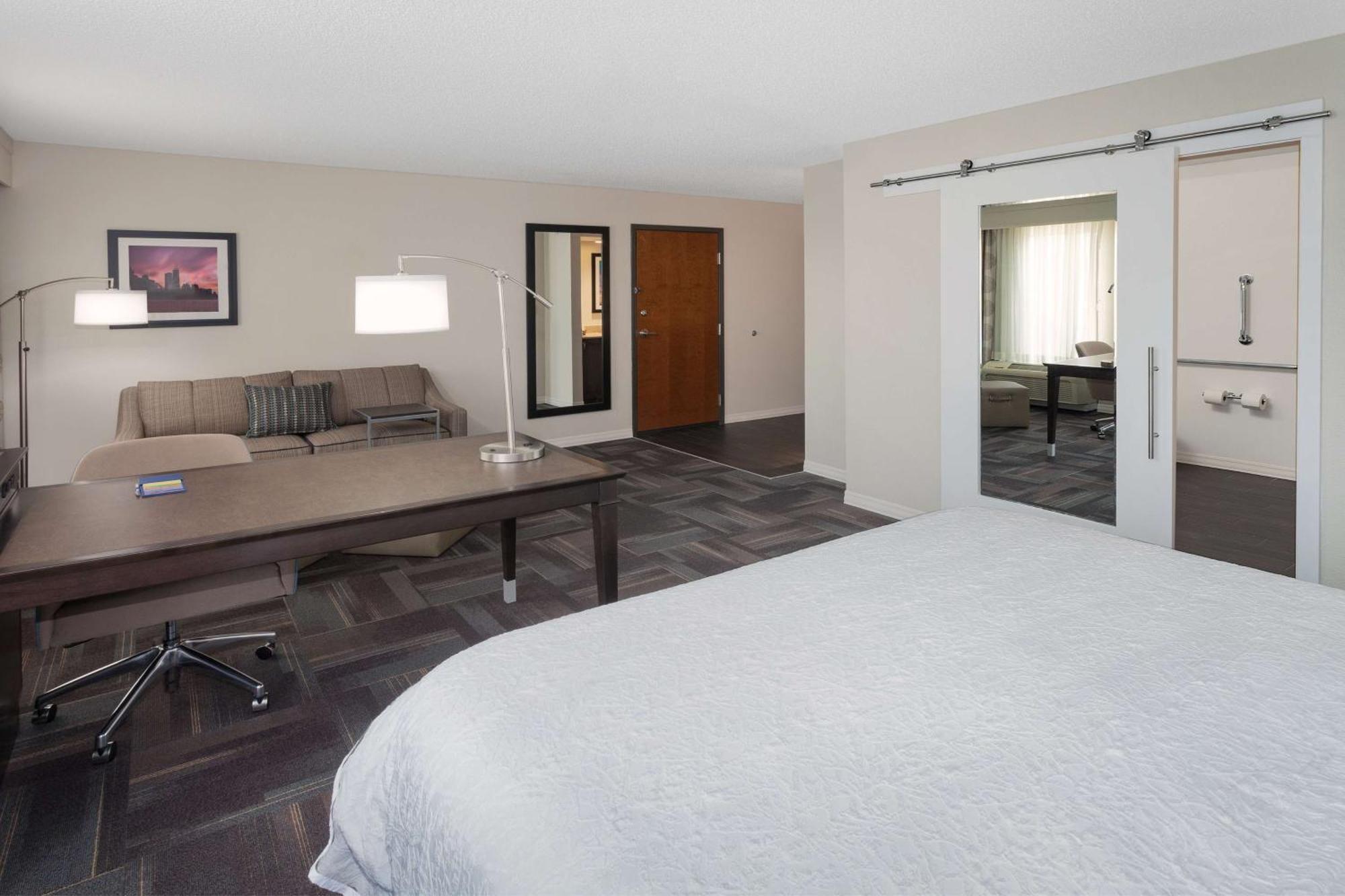 Hampton Inn & Suites Munster Exterior photo
