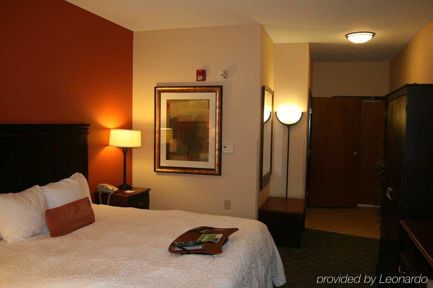 Hampton Inn & Suites Munster Room photo