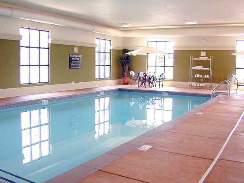Hampton Inn & Suites Munster Facilities photo
